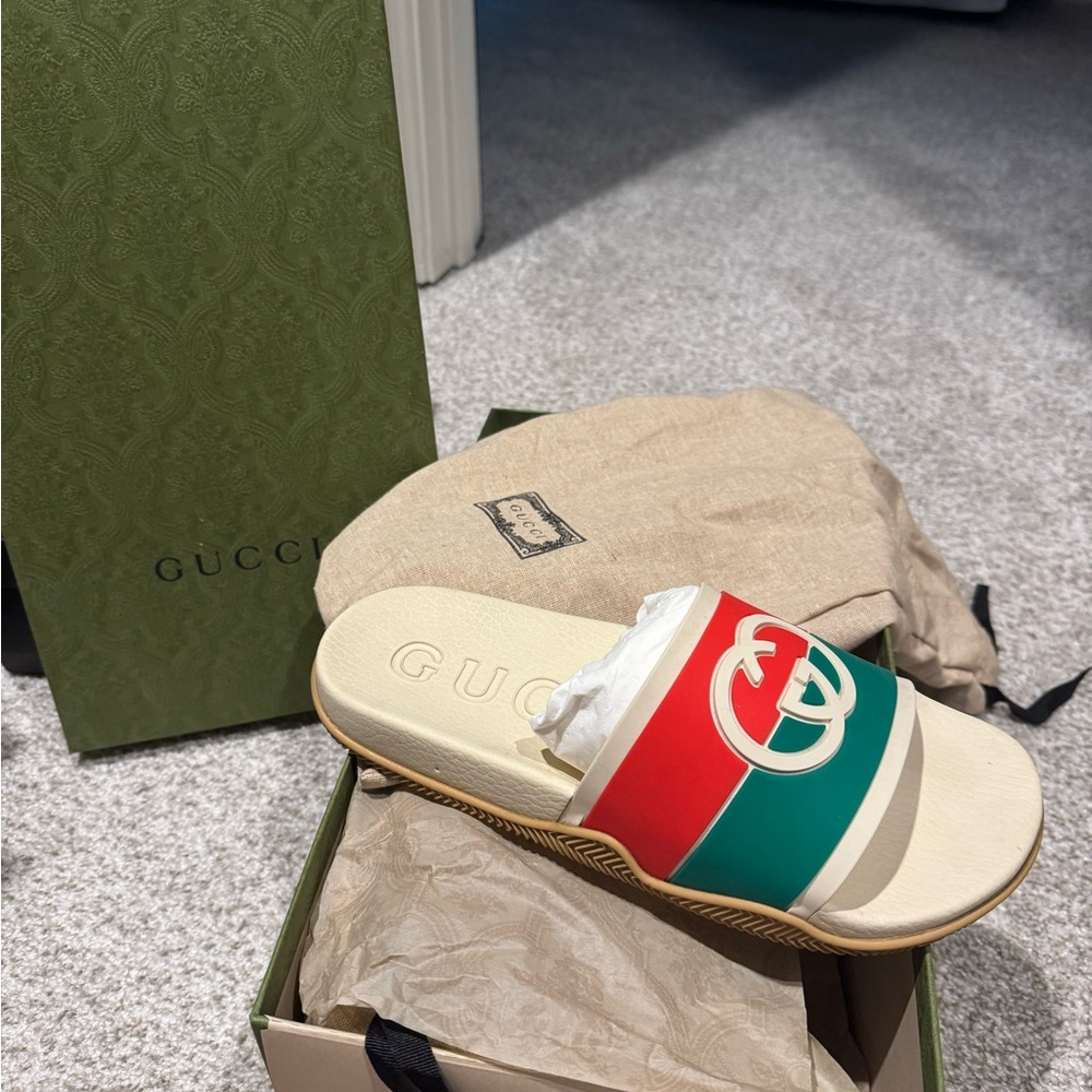 Gucci Rubber GG Interlock Slides in Red and Green